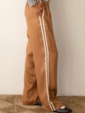 Donni | Twill Pleated Trouser | Camel Striped Track Pants | XS